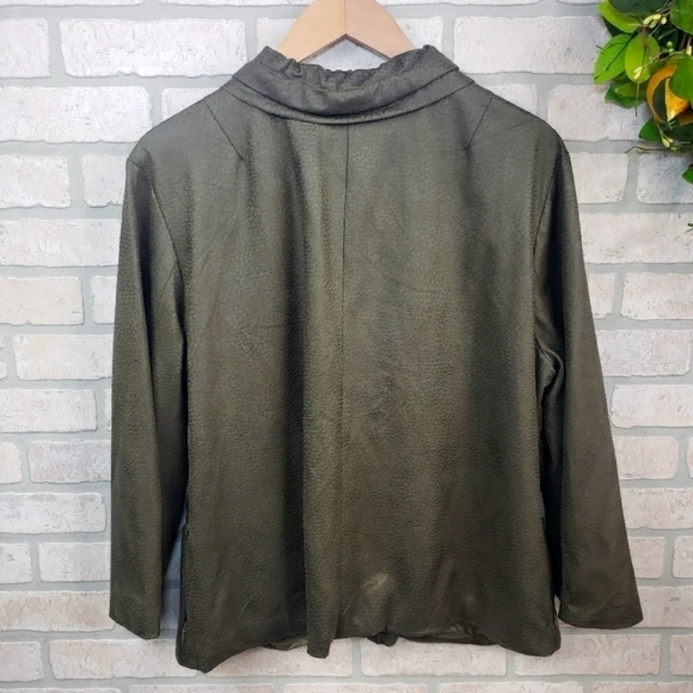 ERIN LONDON Ruffled Animal Print Jacket Olive Size XL